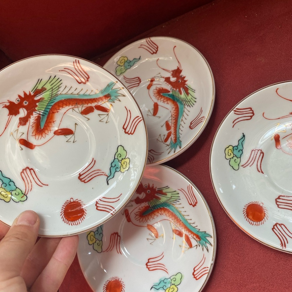 HOST PICK 🔥 Price Firm. Gorgeous Vintage Tea Set - Picture 9 of 12